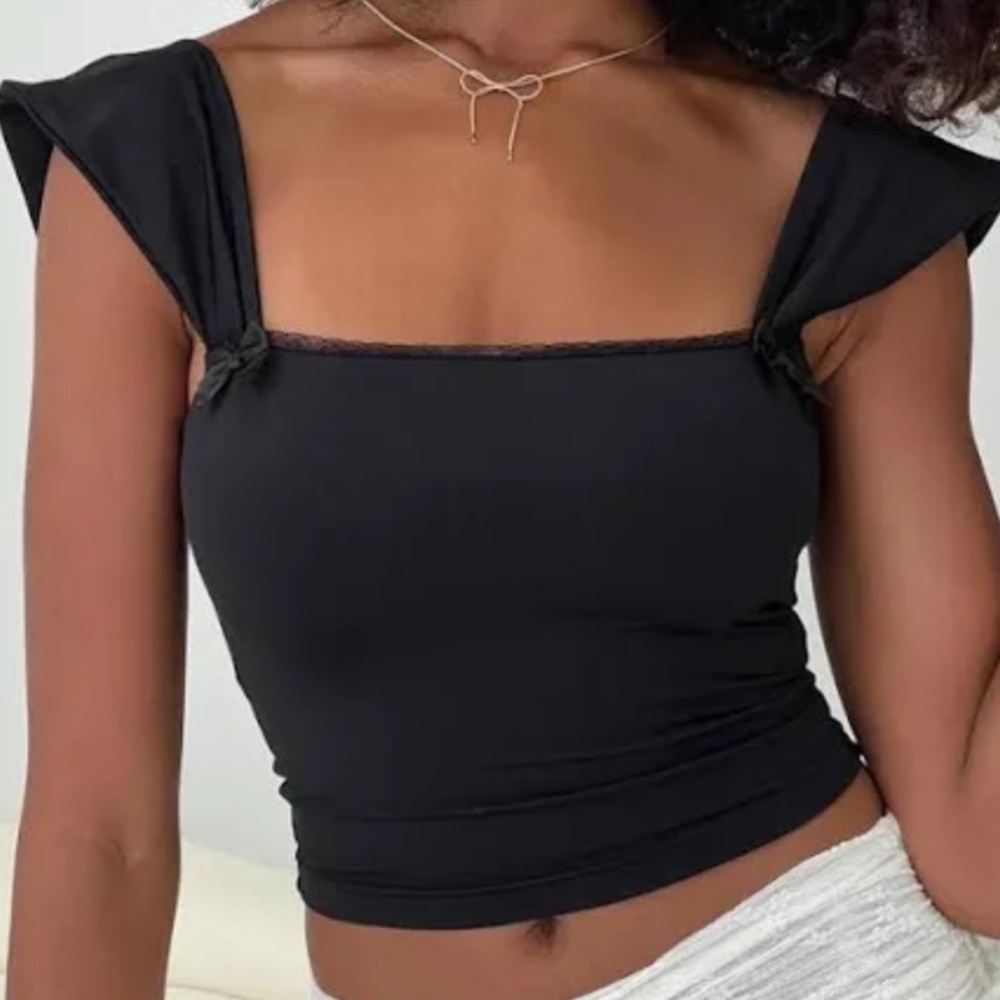 Princess Polly Black Crop Top